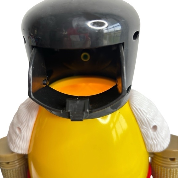 M & M Limited Edition Nutcracker Yellow Candy Dispenser Christmas M&M's Holiday - Picture 6 of 12